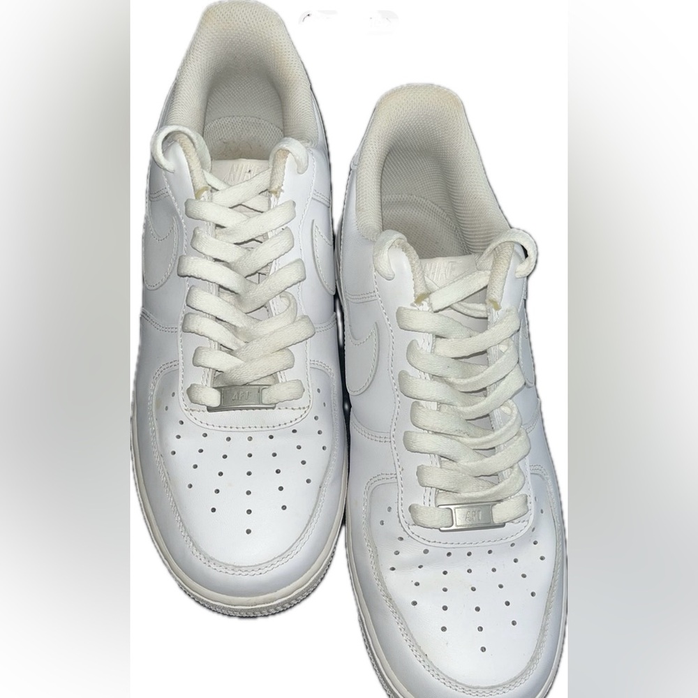 💪🏽Young Men’s/Men’s  Sneakers/Shoes/Athletic Foot Wear.